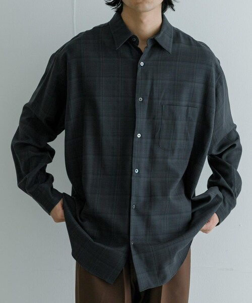 URBAN RESEARCH（アーバンリサーチ）の「MARKAWARE　COMFORT FIT SHIRTS（シャツ/ブラウス・メンズ・CHA CHK/GREIGE CHK・2/3）」の5枚目の写真