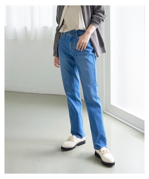 ストレッチ股ずれしにくい裏起毛パウダーデニムストレートパンツ（もっともっとゆったりヒップ）（股下73ｃｍ）の12枚目の写真