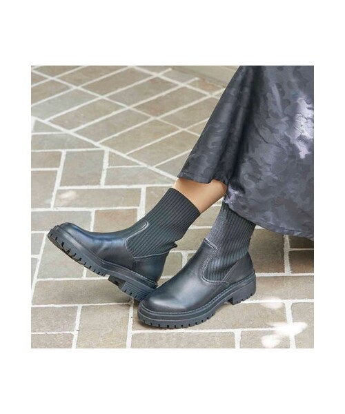 Mode et Jacomo(モードエジャコモ)の「モード エ ジャコモ MODE ET JACOMO タンクソールニットブーツ (ブーツ・レディース・BL/IV・225/22.5cm/230/23cm/235/23.5cm/240/24cm/245/24.5cm)」の10枚目の写真