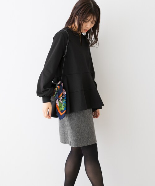 URBAN RESEARCH ROSSO（アーバンリサーチロッソ）の「F by ROSSO　ペプラムカットプルオーバー（Tシャツ/カットソー・レディース・ECRU/BLACK・FREE）」の20枚目の写真