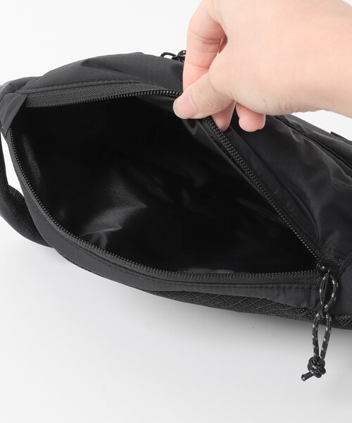 EKAL（エカル）の「Pertex ワンショルダーバッグ（ショルダーバッグ・メンズ・ブラック/グレー・One）」の8枚目の写真