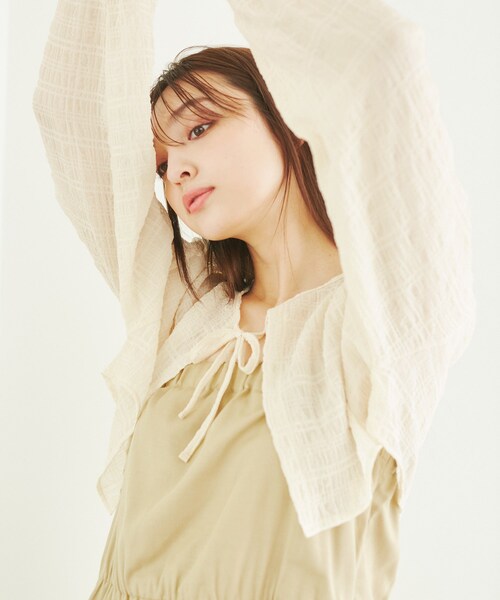 ROPE' PICNIC（ロペピクニック）の「ふくれジャガードボレロ（その他トップス・レディース・ブラック/キナリ・F）」の2枚目の写真