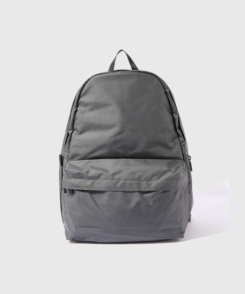 ADAM ET ROPE'（アダムエロペ）の「【MONOLITH/モノリス】BACKPACK STANDARD S（バックパック/リュック・メンズ・ブラック/ライトグレー・F）」の4枚目の写真