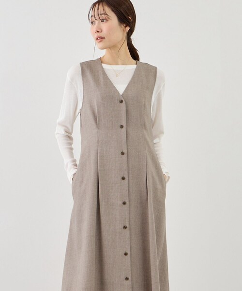 ROPE' PICNIC（ロペピクニック）の「ウエストタックジャンパースカート（ジャンパースカート・レディース・グレー系/ベージュ系/ネイビー・F）」の19枚目の写真