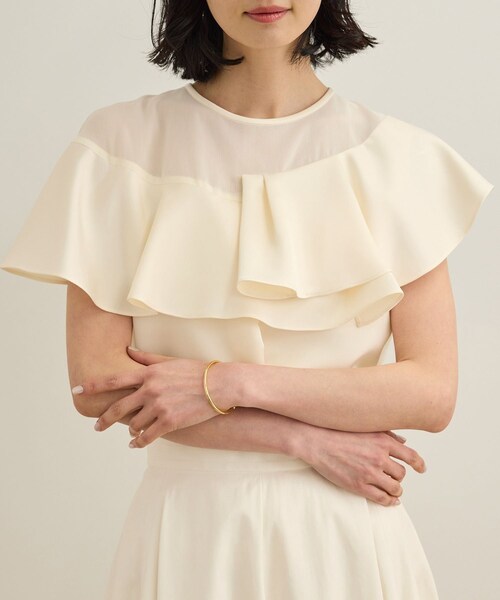 ROPE'(ロペ)の「サテンラッフルブラウス/洗える(シャツ/ブラウス・レディース・ブラック/オフホワイト・F)」の7枚目の写真