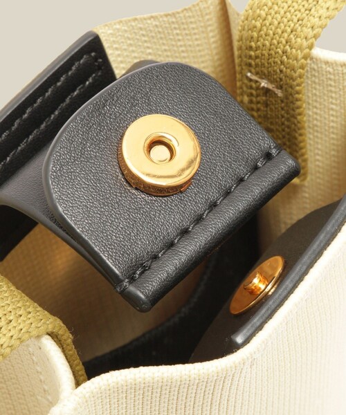 ROPE'（ロペ）の「【E'POR】GADGET Shoulder Mini【超軽量】（ショルダーバッグ・レディース・ブラック/ベージュ/クリーム・F）」の9枚目の写真