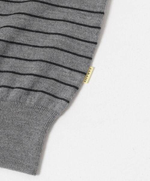 URBAN RESEARCH（アーバンリサーチ）の「FARAH　High Gauge Striped Crew-Neck Sweater（ニット/セーター・メンズ・Black/Gray・M/L）」の9枚目の写真