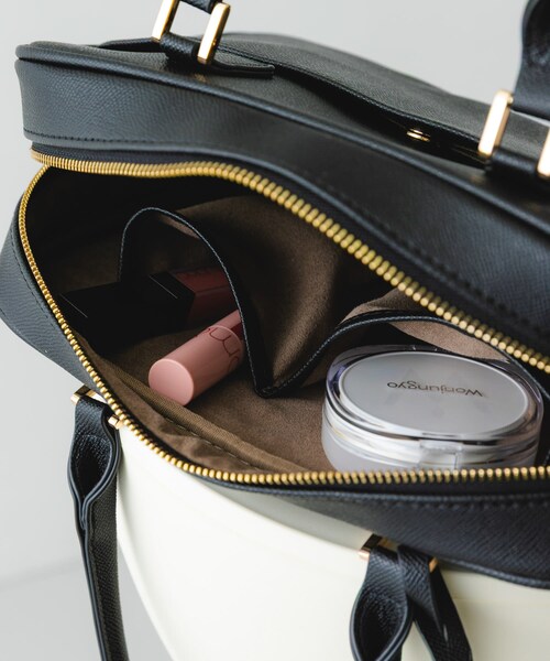 RODE SKO（ロデスコ）の「3セットチャームボストンバッグ（ボストンバッグ・レディース・BLACK/NAVY・One）」の15枚目の写真