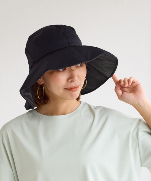 ROPE' PICNIC（ロペピクニック）の「【W by Wpc./ダブリュ バイ ダブリュピーシー】UVカット接触冷感つば広ハット/イージーケア（ハット・レディース・ブラック/ベージュ・F）」の3枚目の写真
