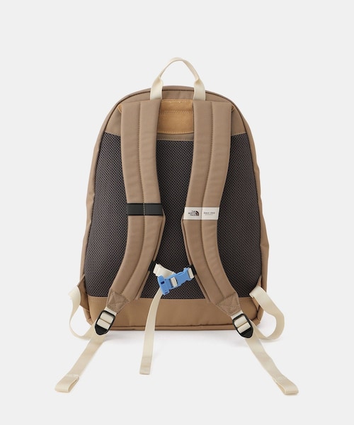 ROPE' PICNIC(ロペピクニック)の「【KIDS/キッズ】【THE NORTH FACE/ザ・ノース・フェイス】K Berkeley(バックパック/リュック・キッズ・ベージュ/ネイビー・F)」の21枚目の写真