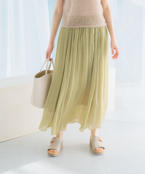 URBAN RESEARCH ROSSO（アーバンリサーチロッソ）の「グロッシーギャザーフレアスカート（スカート・レディース・PISTACHIO/ORANGE/NAVY・FREE）」の4枚目の写真