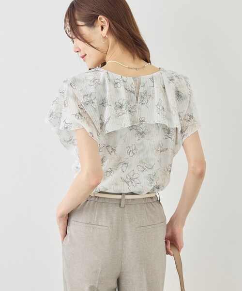 ROPE' PICNIC(ロペピクニック)の「花柄フェミニンブラウス(シャツ/ブラウス・レディース・オフホワイト/サックス/イエロー・F)」の8枚目の写真