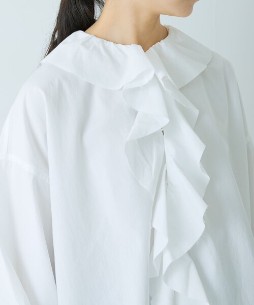 かぐれ（カグレ）の「コットンフリルカラーシャツ（シャツ/ブラウス・レディース・OFF/CHARCOAL・Free）」の21枚目の写真