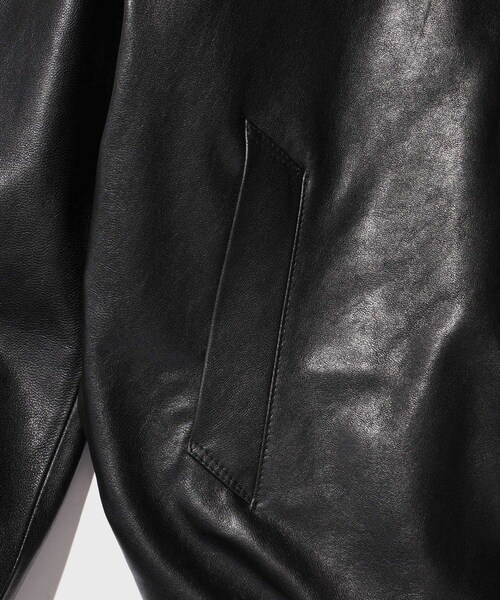 ADAM ET ROPE'(アダムエロペ)の「A-2 GOAT LEATHER BLOUSON(ライダースジャケット・メンズ・ブラック・L/M/S)」の9枚目の写真