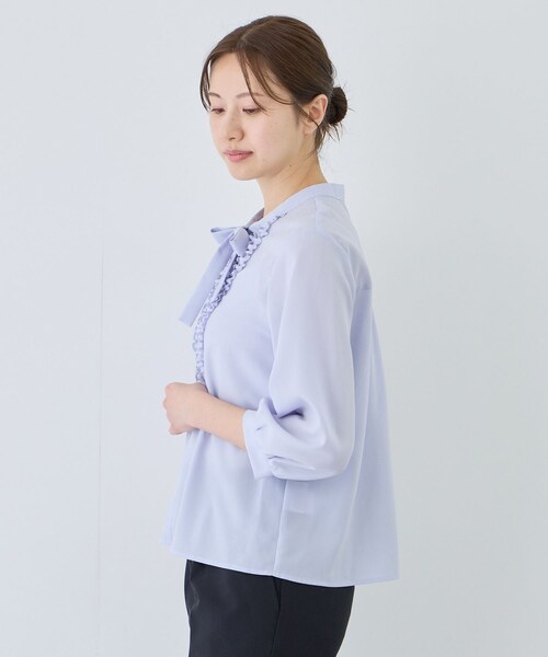 Jayro(ジャイロ)の「ジョーゼットフリルブラウス(シャツ/ブラウス・レディース・ホワイト系/ネイビー/ラベンダー系・M)」の22枚目の写真