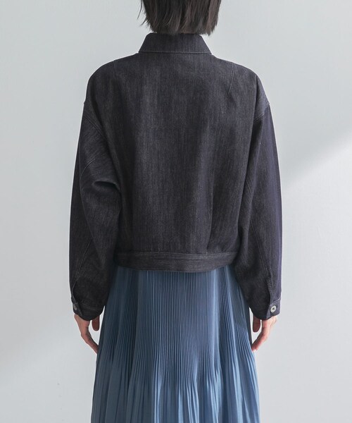 URBAN RESEARCH ROSSO（アーバンリサーチロッソ）の「デニムドルマンジャケット（デニムジャケット・レディース・WHITE/INDIGO・Free）」の14枚目の写真