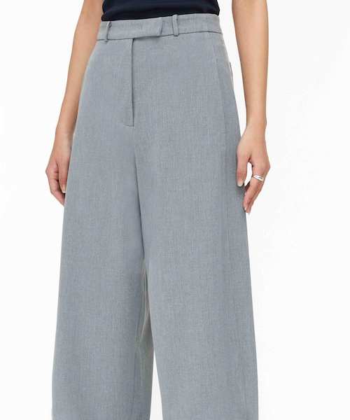 URBAN RESEARCH（アーバンリサーチ）の「STUDIO DOE　cocoon wide leg suit pants（その他パンツ・レディース・GREY・S/M）」の4枚目の写真
