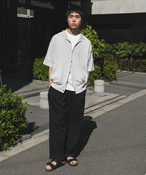 URBAN RESEARCH DOORS（アーバンリサーチドアーズ）の「『仁村紗和さん着用』『UR TECH』 サマシェア ニットカーディガン（カーディガン/ボレロ・メンズ・GREGE/NAVY・M/L）」の21枚目の写真