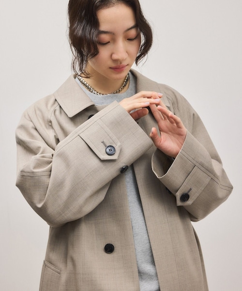 ADAM ET ROPE'(アダムエロペ)の「【サステナブル】バルマカーンマキシコート(ステンカラーコート・レディース・ベージュ・36/38)」の16枚目の写真