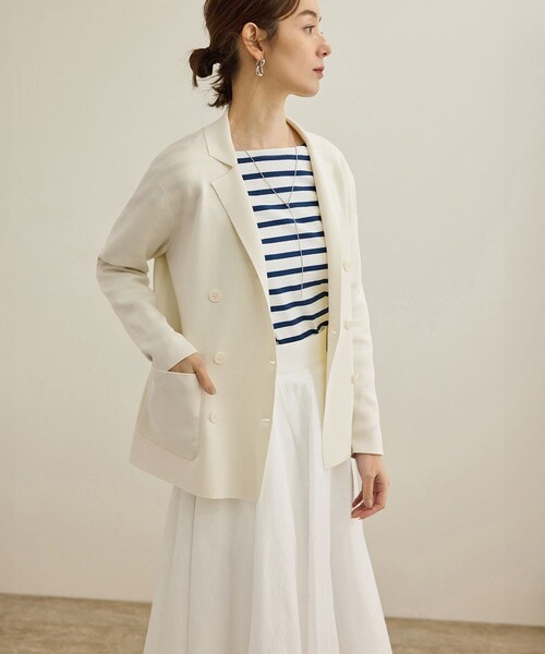ROPE'(ロペ)の「シルクコットン総針ニットジャケット/イージーケア(テーラードジャケット・レディース・オフホワイト/ネイビー/レッド・F)」の1枚目の写真