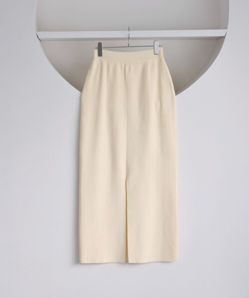 VIS（ビス）の「ピンタックデザインニットスカート（スカート・レディース・オフホワイト/ネイビー・F）」の7枚目の写真