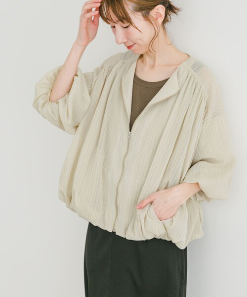 ITEMS URBANRESEARCH（アイテムズ アーバンリサーチ）の「バルーンスリーブブルゾン（ブルゾン・レディース・Y.BEG/BLU・FREE）」の3枚目の写真