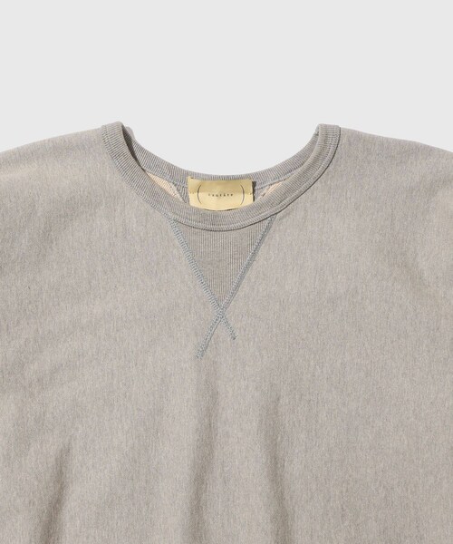 ADAM ET ROPE'（アダムエロペ）の「【cantate/カンタータ】Essential Sweat Pullover（スウェット・メンズ・ブラック/グレー・46/48）」の6枚目の写真