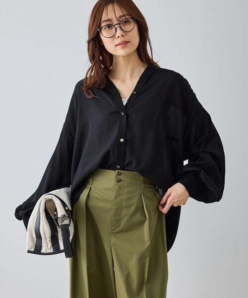 ROPE' PICNIC(ロペピクニック)の「布帛シアーカーディガンブラウス(シャツ/ブラウス・レディース・ブラック/キナリ/ベージュ・F)」の10枚目の写真