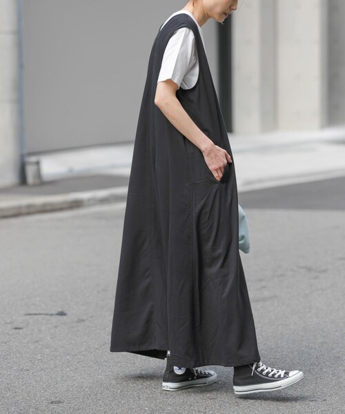 URBAN RESEARCH DOORS(アーバンリサーチドアーズ)の「FORK&SPOON フロントタックフレアワンピース(ワンピース・レディース・BLACK/BEIGE/DARKGREEN・1/2)」の5枚目の写真