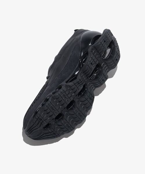 URBAN RESEARCH(アーバンリサーチ)の「Mizuno W.WAVE PROPHECY MOC(スニーカー・レディース・TRIPLE BLK・23/23.5/24/24.5/25/25.5)」の8枚目の写真