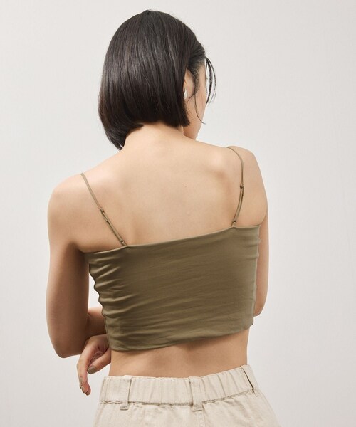 ADAM ET ROPE'（アダムエロペ）の「【OUR WACOAL×ADAM ET ROPE'】コットン混カップインチューブトップキャミソール（キャミソール・レディース・ブラック/ホワイト/オリーブ・L/M/S）」の11枚目の写真