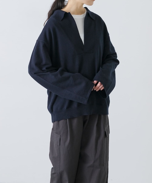 かぐれ(カグレ)の「UNDECORATED LINEN/COTTON BIG KNIT TOP(ニット/セーター・レディース・D.NAVY/OFF WHITE・0)」の2枚目の写真