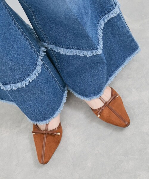 VIS(ビス)の「Tストラップリボンパンプス(パンプス・レディース・ブラック/キャメル・L/M/S)」の15枚目の写真