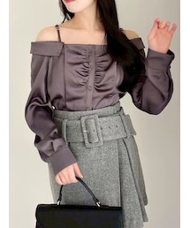 dazzlin | 【久間田琳加コラボ】サテンオフショルシャツ(シャツ/ブラウス)