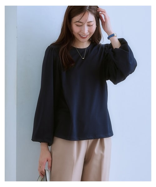 nissen（ニッセン）の「カットソー素材ボリューム袖ブラウス（Tシャツ/カットソー・レディース・ブルー系ストライプ/オフホワイト/ネイビー・S/M/L/LL/3L/4L/5L/6L）」の6枚目の写真