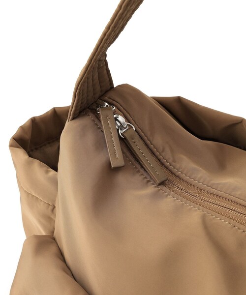 ADAM ET ROPE'(アダムエロペ)の「【WEB限定】撥水ビッグショルダーダブルポケットバッグ(ショルダーバッグ・レディース・ブラック/ブラウン系・F)」の19枚目の写真