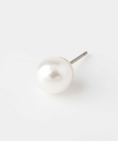 KBF（ケイビーエフ）の「パール×フラワーピアス∴（ピアス（両耳用）・レディース・IVORY/MINT・one/One）」の5枚目の写真