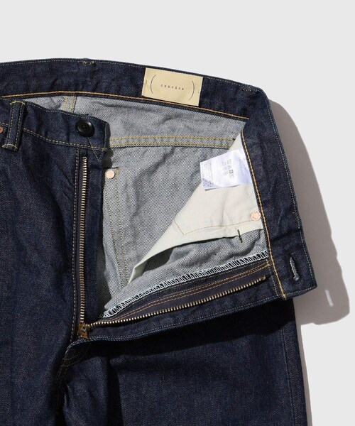 ADAM ET ROPE'（アダムエロペ）の「【cantate/カンタータ】Denim Flare Trousers （ONE WASH）（デニムパンツ・メンズ・ネイビー・28/30/32/34）」の7枚目の写真