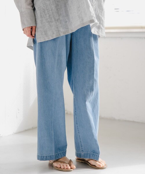 URBAN RESEARCH DOORS（アーバンリサーチドアーズ）の「FORK&SPOON　綿麻デニムパンツ（デニムパンツ・レディース・ONEWASH/USED・1/2）」の2枚目の写真