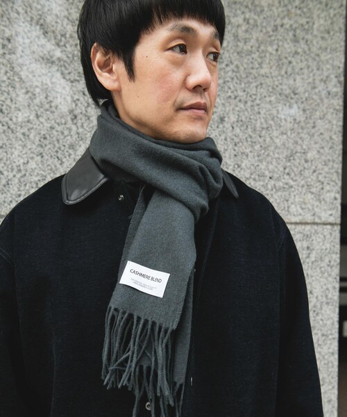 URBAN RESEARCH DOORS(アーバンリサーチドアーズ)の「カシミヤブレンドマフラー(マフラー・メンズ・BLACK/GRAY/BLUE/CHERRY・-)」の9枚目の写真
