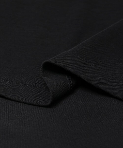 URBAN RESEARCH（アーバンリサーチ）の「new basic　DISCOMFORT SLIT TOPS（Tシャツ/カットソー・レディース・WHITE/BLACK・Free）」の10枚目の写真