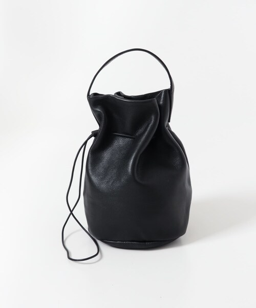 かぐれ（カグレ）の「MORMYRUS　ワンハンドルドローストリングバッグ（その他雑貨・レディース・BLACK・FREE）」の2枚目の写真