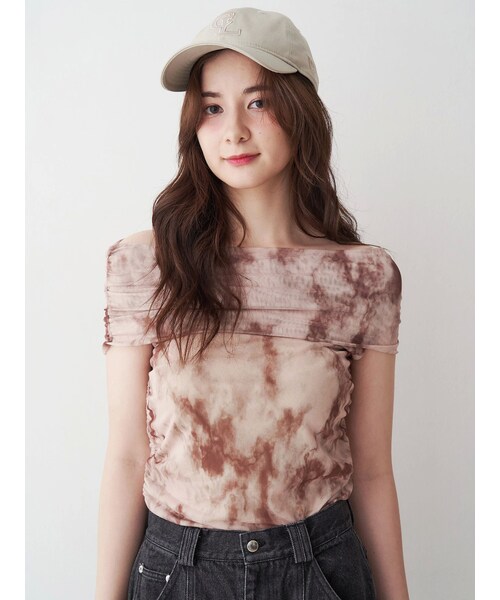 CALNAMUR（カルナムール）の「アブストラクトパターンチュールオフショル（キャミソール・レディース・ピンク/ベージュ・F）」の10枚目の写真