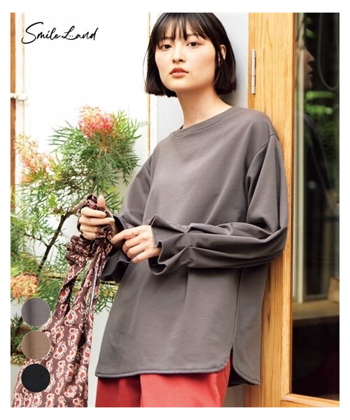 nissen（ニッセン）の「大きいサイズ キャンディースリーブロングTシャツ（Tシャツ/カットソー・レディース・黒/チャコールグレー/モカ・L~LL相当/3L~4L相当/5L~6L相当/8L相当/10L相当/不要1/不要2/不要3）」の2枚目の写真