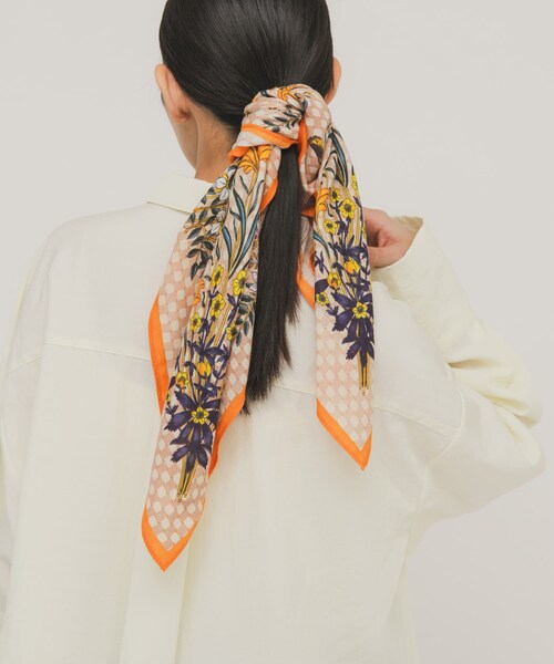 KBF（ケイビーエフ）の「ヴィンテージフラワースカーフ（バンダナ/スカーフ・レディース・RED/ORANGE・One）」の14枚目の写真