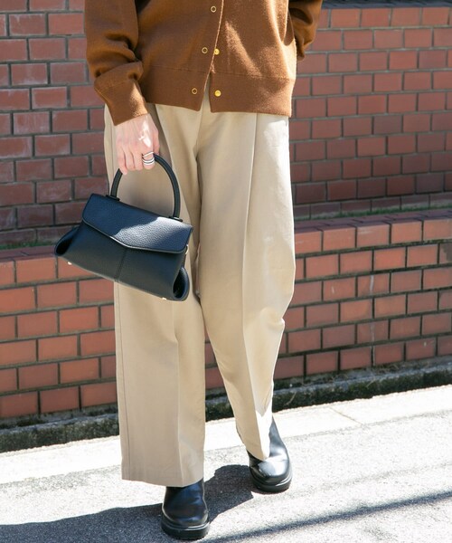 URBAN RESEARCH DOORS（アーバンリサーチドアーズ）の「FORK&SPOON　イージーチノパンツ（チノパンツ・レディース・BEIGE/INK BLACK・1/2）」の15枚目の写真