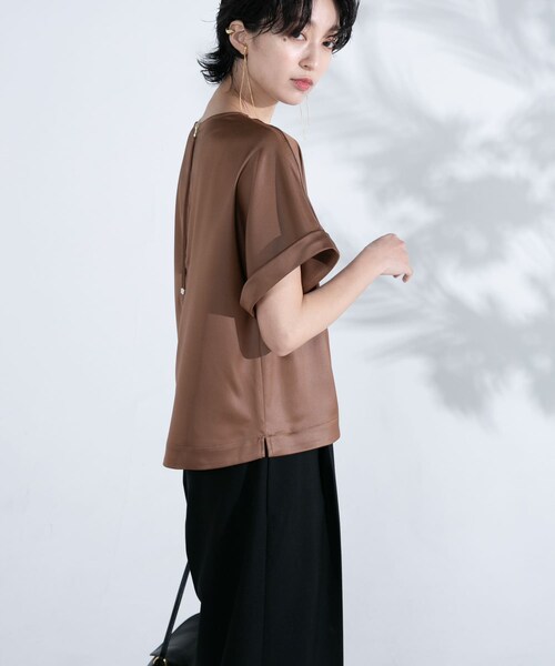 URBAN RESEARCH ROSSO（アーバンリサーチロッソ）の「『WEB/一部店舗限定』ウォッシャブルポケットデザインシャツブラウス（シャツ/ブラウス・レディース・OFF WHITE/CREAM/L/BROWN・FREE）」の22枚目の写真