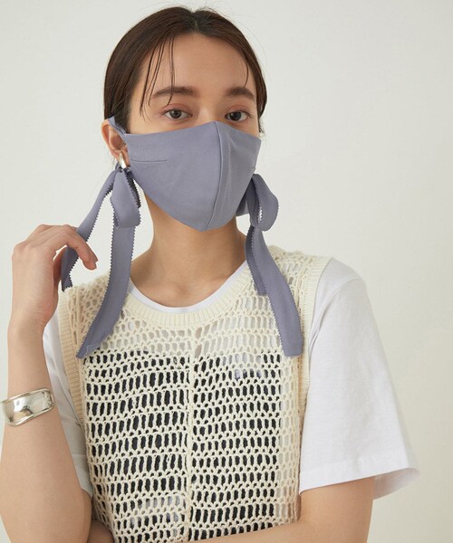 ADAM ET ROPE'（アダムエロペ）の「【トロワズィエムチャコ】リボンマスク（その他・レディース・ブラック/グレー系/ダークブラウン/サックス/クリーム・F）」の17枚目の写真