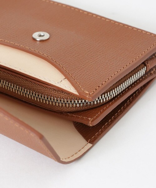 URBAN RESEARCH(アーバンリサーチ)の「Hender Scheme flap billfold(財布・メンズ・brown/black/navy・-)」の11枚目の写真