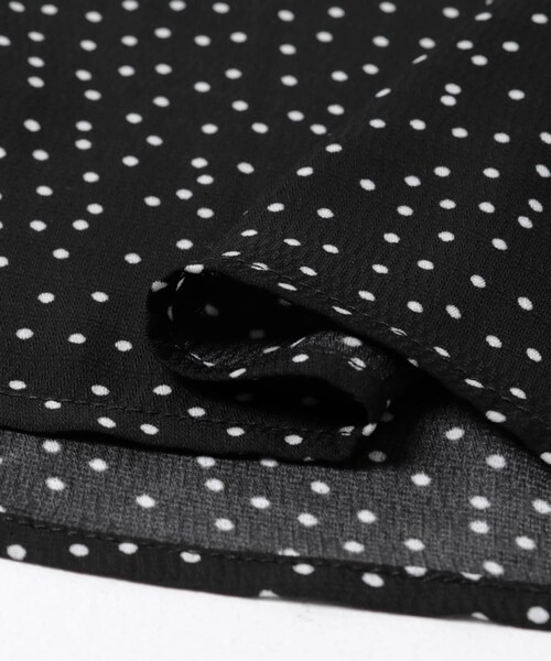 URBAN RESEARCH ROSSO（アーバンリサーチロッソ）の「ギャザーハイネックブラウス（シャツ/ブラウス・レディース・WHITE/BEIGE DOT/BLACK DOT・Free）」の17枚目の写真